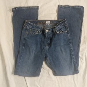 ⭐ Arizona jean company size 7 bell/boot cut
